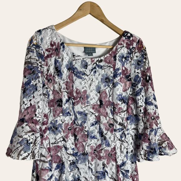 Rabbit Rabbit Rabbit Design 3/4 Bell Sleeve Floral Lace Fit Flare Dress 14 - Picture 3 of 9